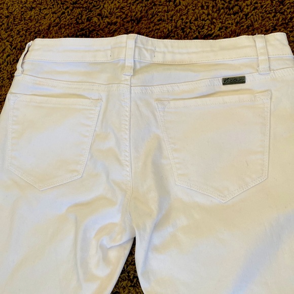Kancan white Jean with stretch material. - Picture 5 of 6